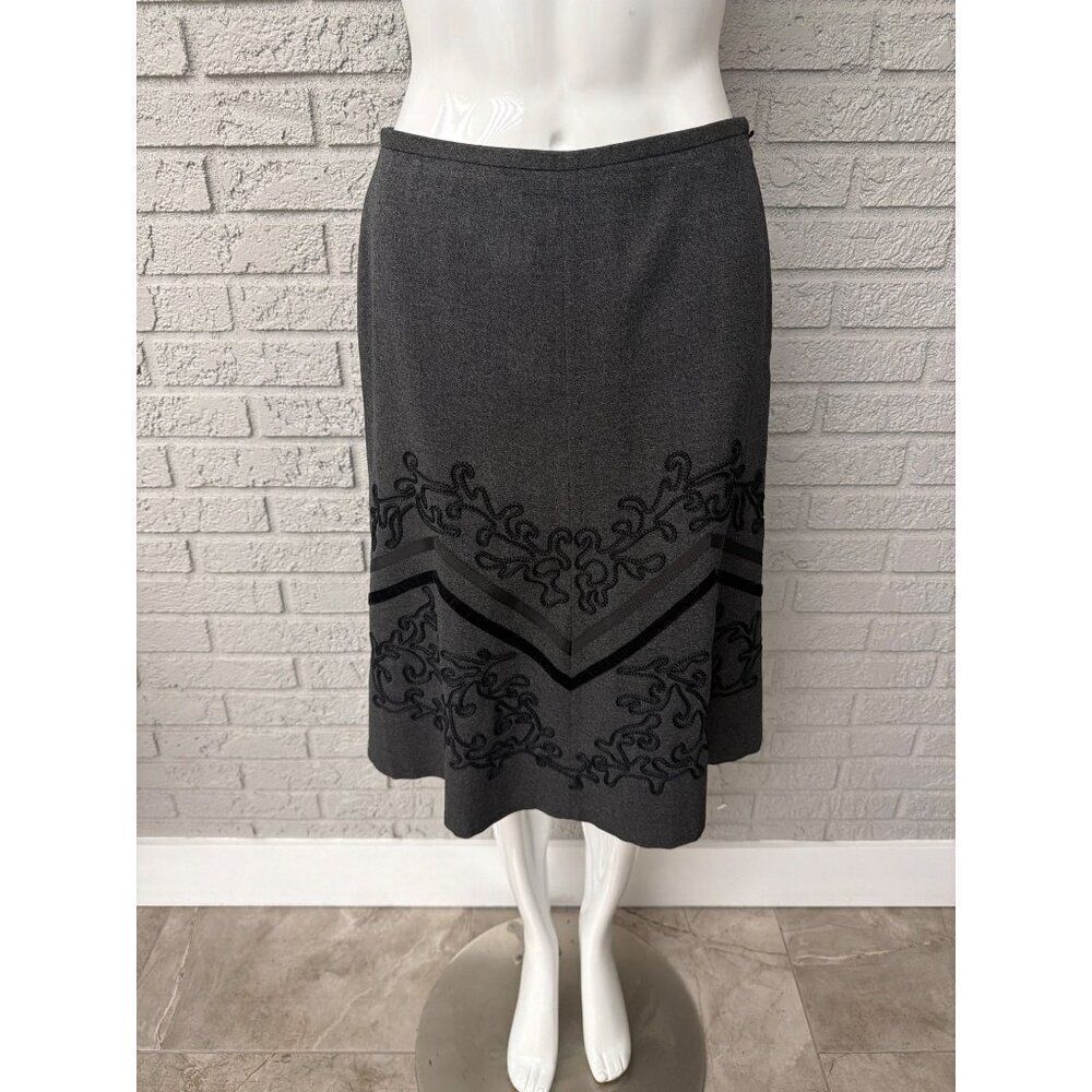Ann Taylor Loft Gray Wool Blend Applique Embroidered Skirt Size 4P